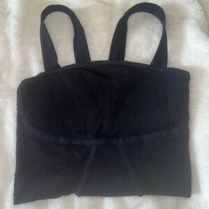 NUX crop Top